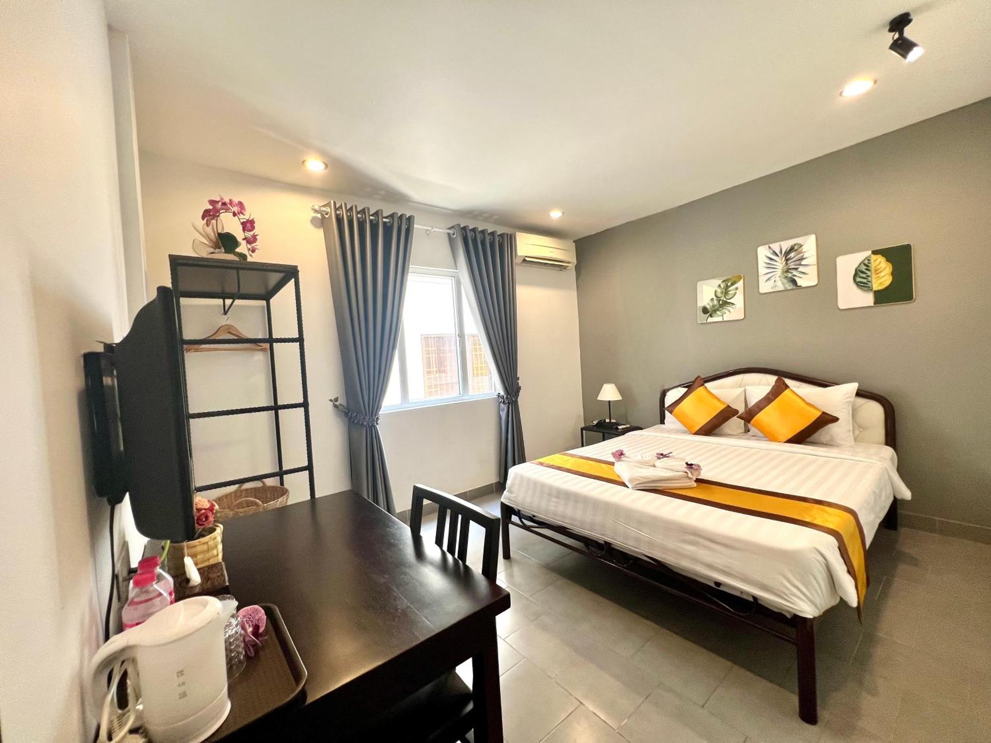 Sun Chakra Boutique Hotel Phnom Penh Exteriör bild